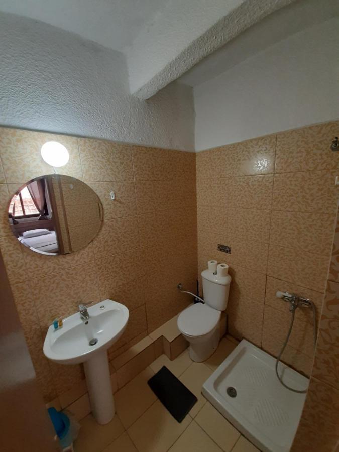 Mariza Apartments -Studios Hanioti Buitenkant foto
