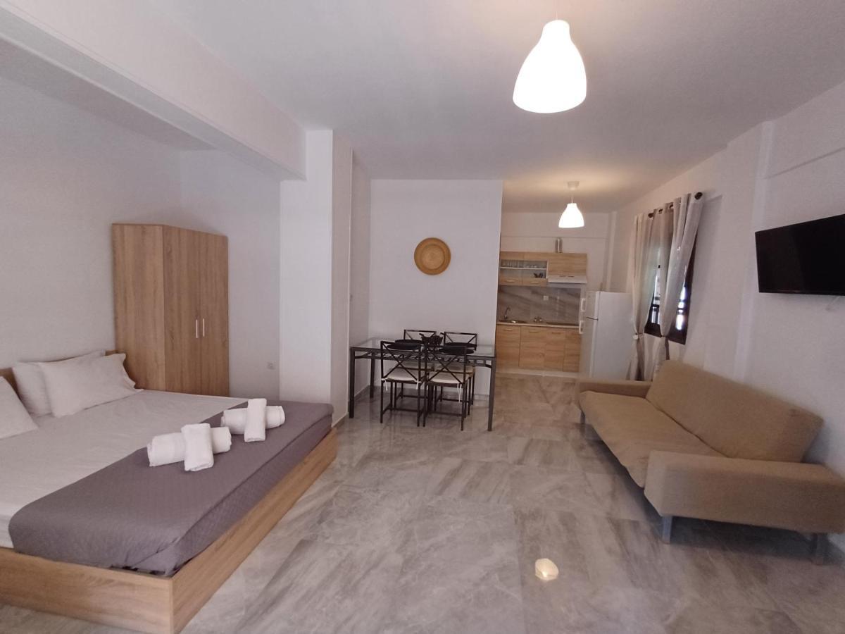 Mariza Apartments -Studios Hanioti Buitenkant foto