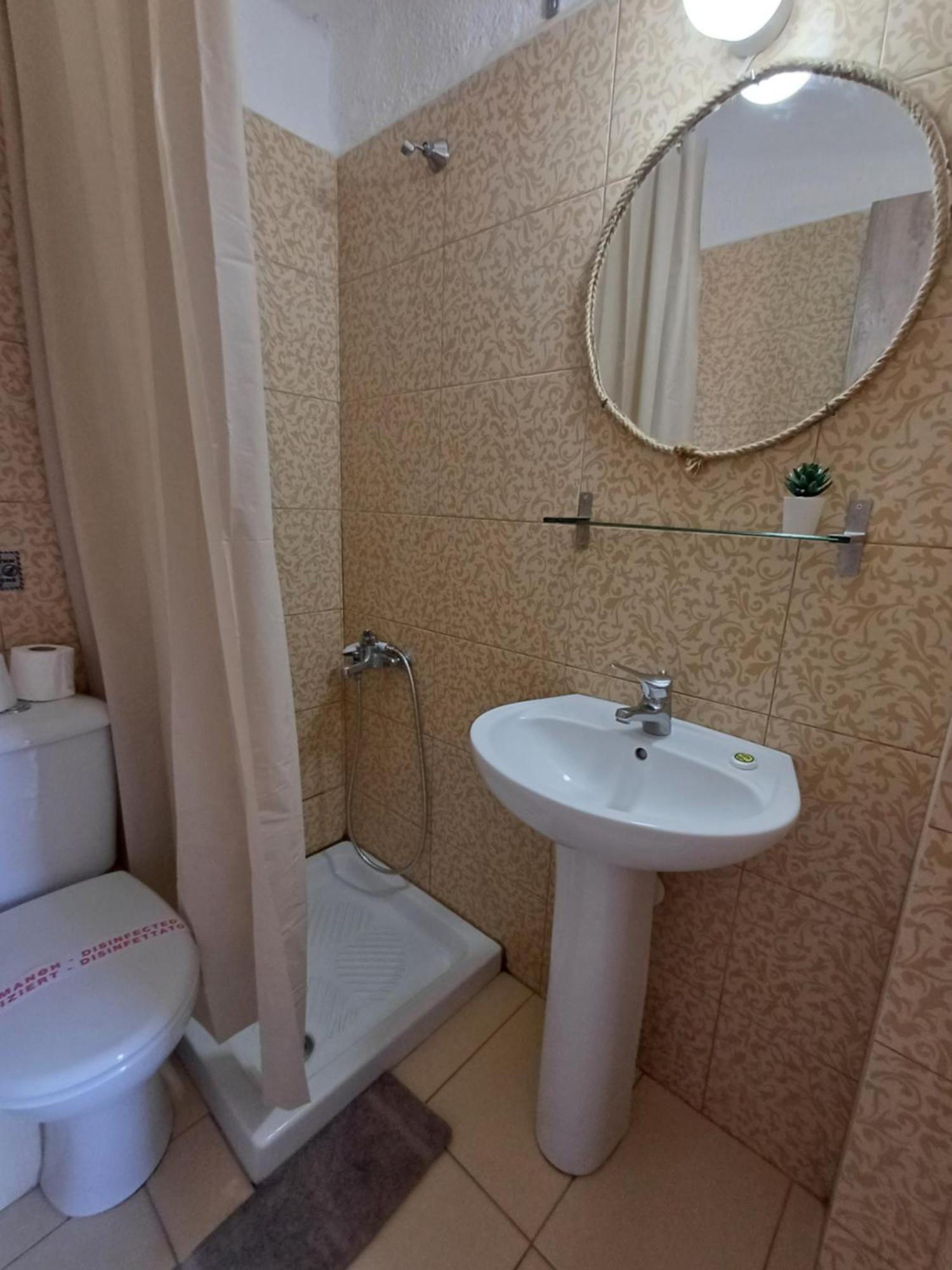 Mariza Apartments -Studios Hanioti Buitenkant foto